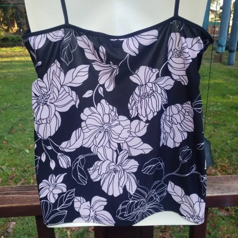 Linea Donatella Floral Nightie / Intimates Cami - Size L